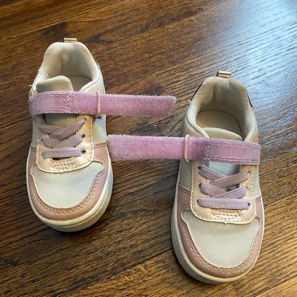 Carter's- toddler size 6 skater shoe unisex Blush Cream Kid Sneakers Miriam baby - Picture 13 of 16